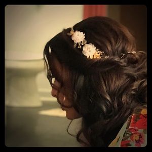 Headpiece for formal event (bridal headpiece)